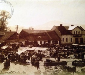 18.	Rynek w Mszanie Dolnej, 1925r., handel w dzień targowy, zbiory prywatne