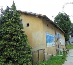7.	Beldegr&uuml;n house, present.