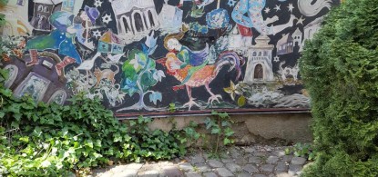 Shtetl Mszana Dolna in bicultural Krakow