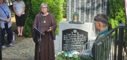 M&oacute;wienie o przeszłości oznacza nadzieję na przyszłość. Obchody 83. Rocznicy Zagłady w Mszanie Dolnej 