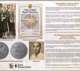 Tablica, jaką umieściliśmy w marcu 2025 r. na mszańskim Rynku